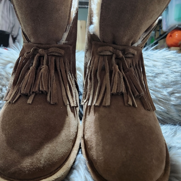 BearPaw Suede Christie  boot size 12Wide Hickory - Picture 6 of 7